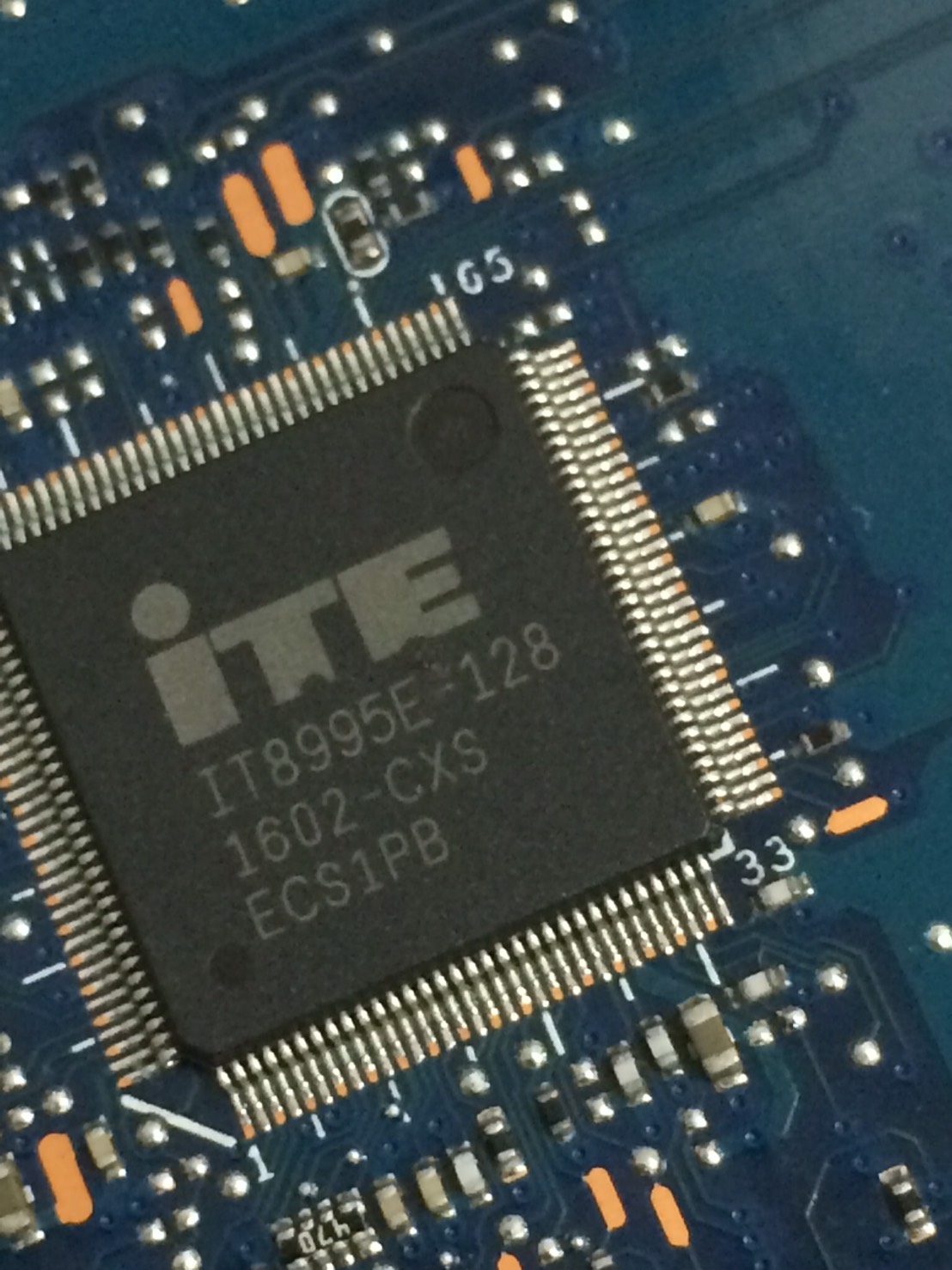 IT8995E-128 IT8995E CXS