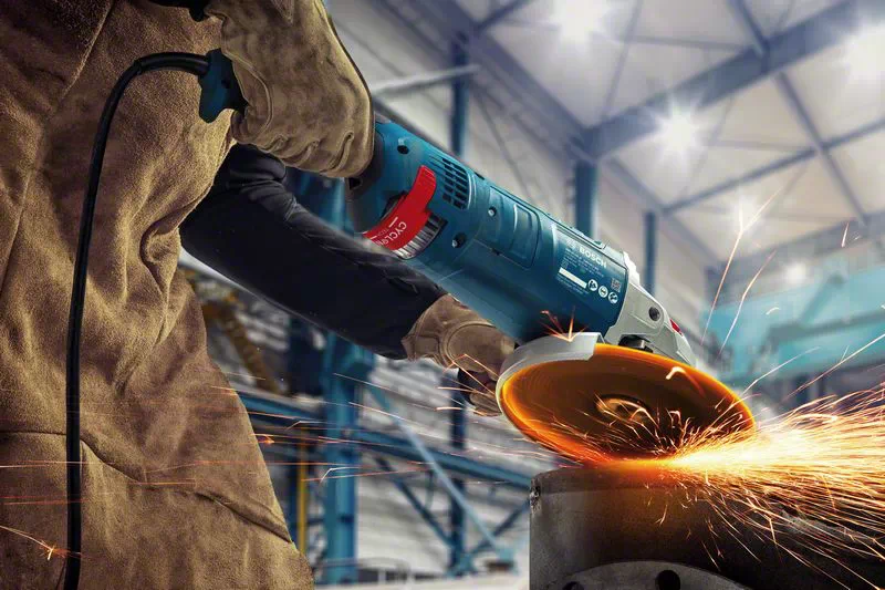 BOSCH GWS 24-180 JZ (Cyclon)- 7-inch/ 180mm Angle Grinder - ลูกหมูขนาด 7 นิ้ว/ 180มม เครื่องเจียรไฟฟ้าทรงพลัง 2,400 วัตต์พร้อมระบบป้องกันฝุ่น Cyclon รุ่น GWS 24-180 JZ (Cyclon) - 06018C23K0