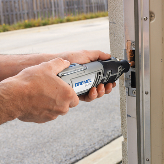 DREMEL 8200-1/35 10.8V Cordless Rotary Tool - เครื่องมือเไร้สายใช้แบตเตอรี่ 10.8V เดรเมล รุ่น 8200-1/35