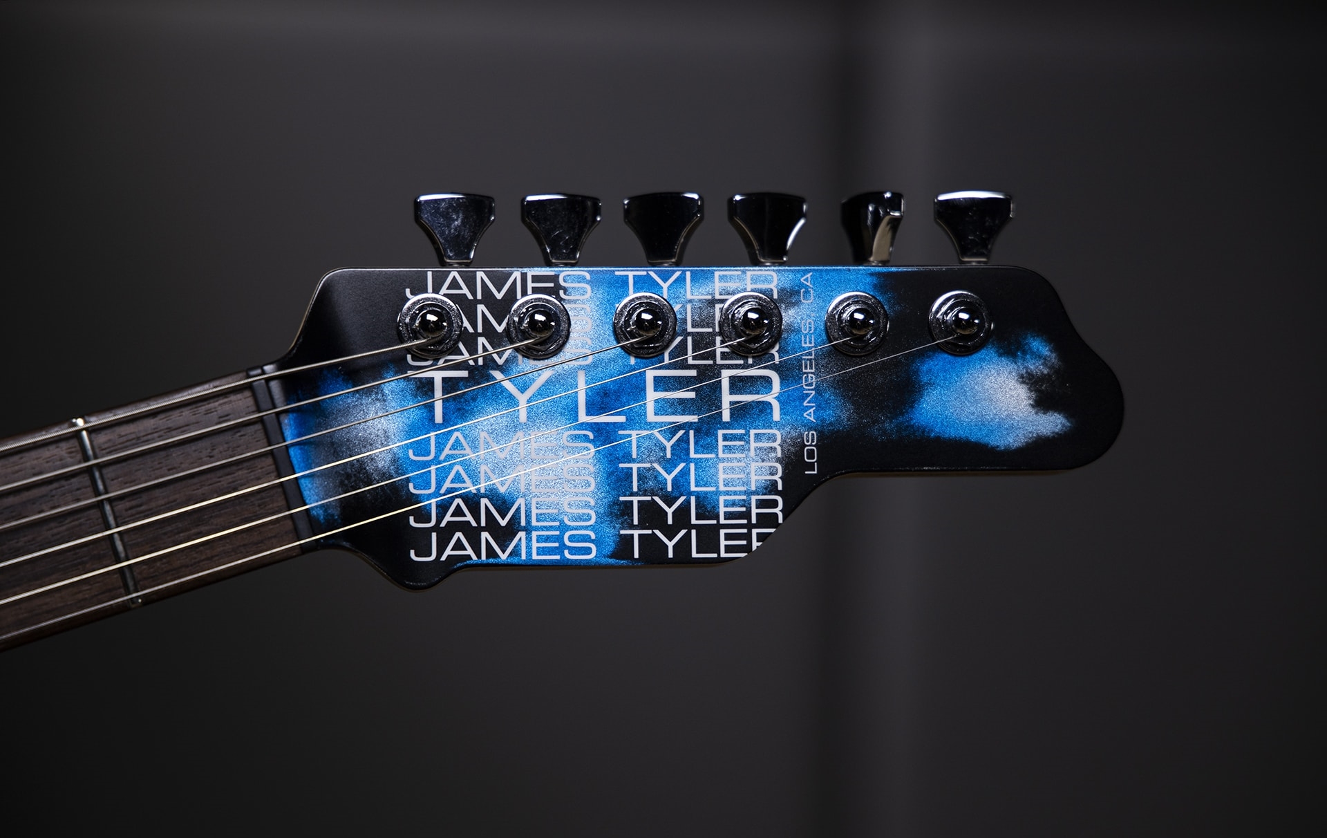 James Tyler Studio Elite Ice Water [Silver Metallic]