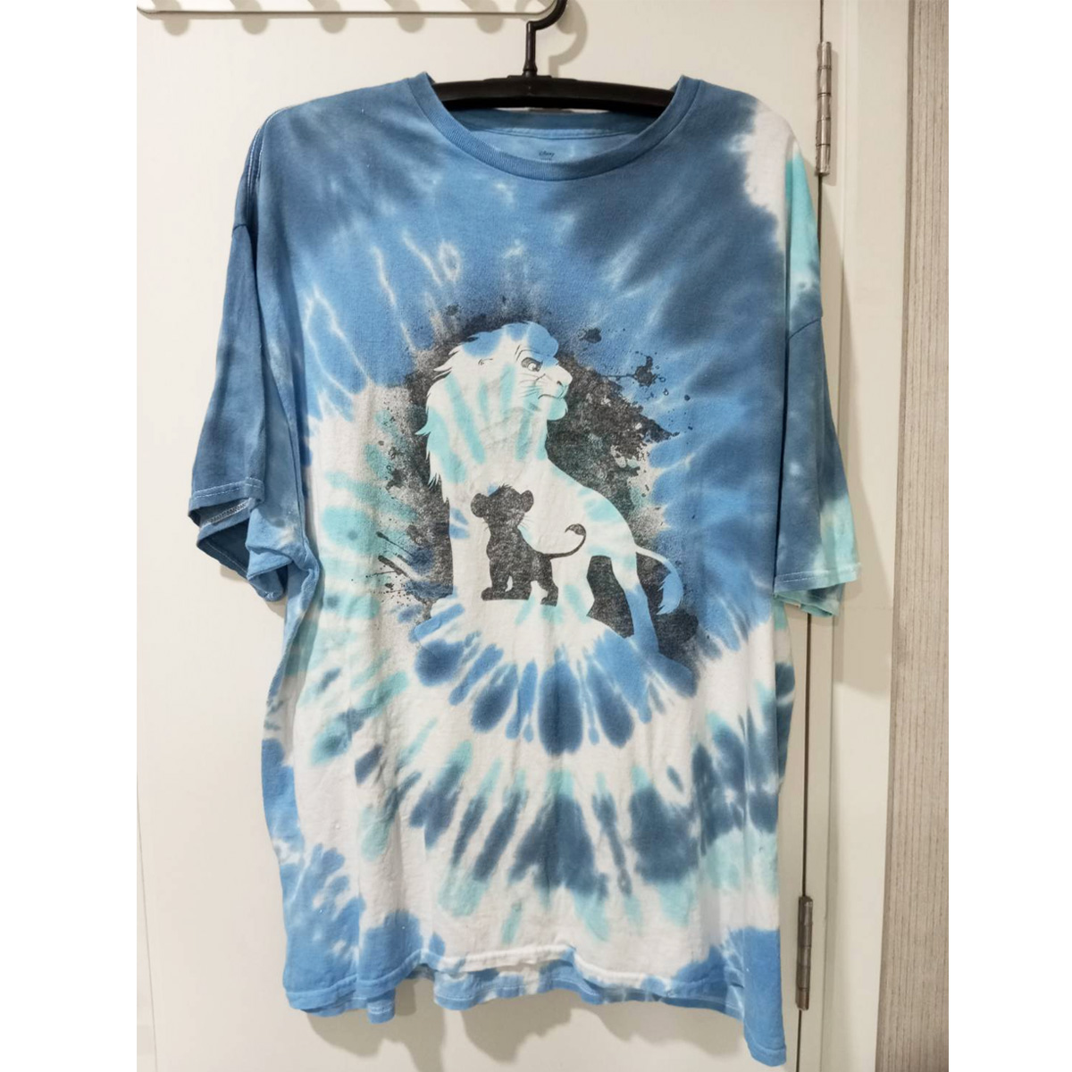เสื้อยืดมัดย้อม ลายการ์ตูน เดอะ ไลอ้อน คิง The Lion King มือสอง
