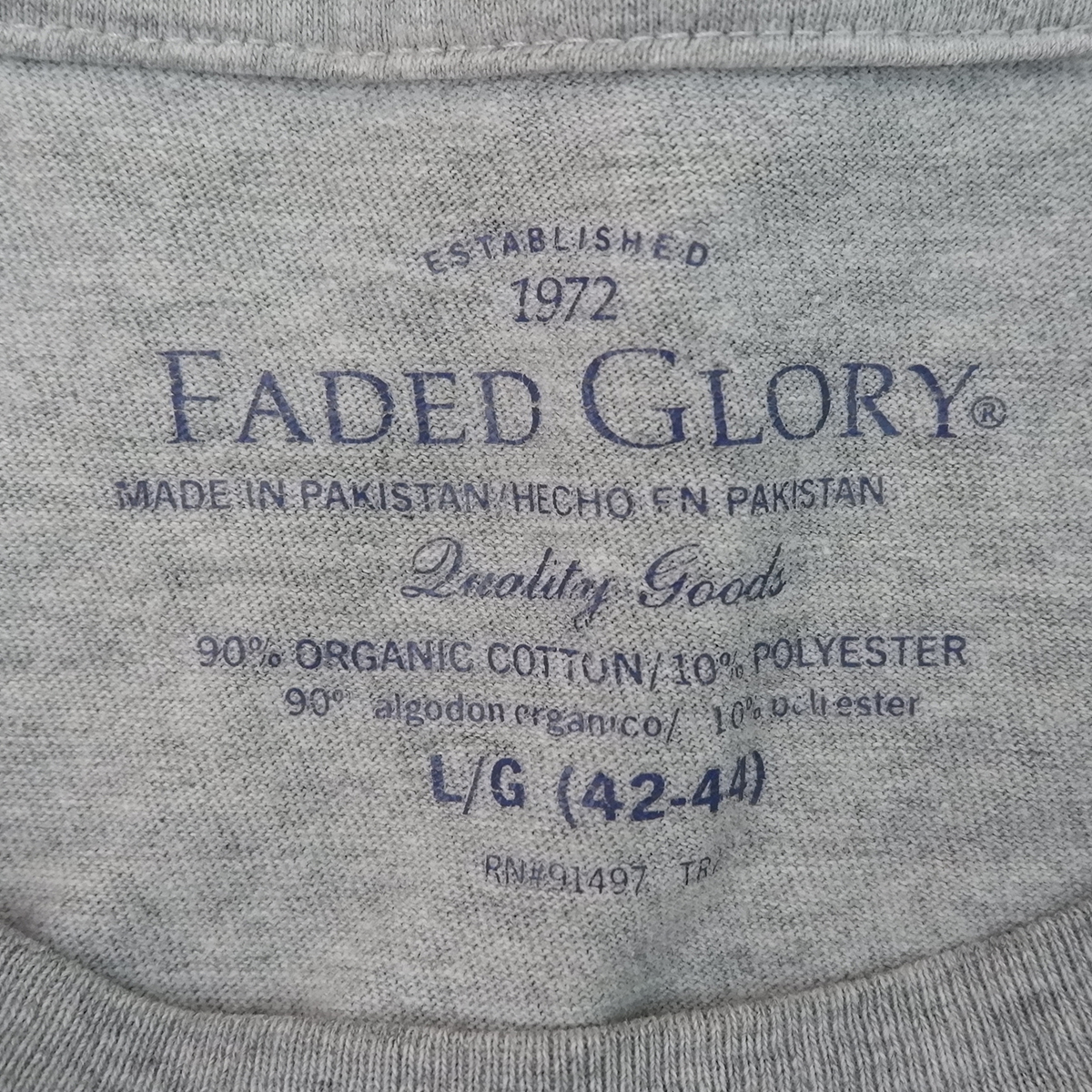 เสื้อยืดวินเทจมือสอง Vintage T-Shirt ลวดลายธงอเมริกา USA งานป้าย FADED GLORY