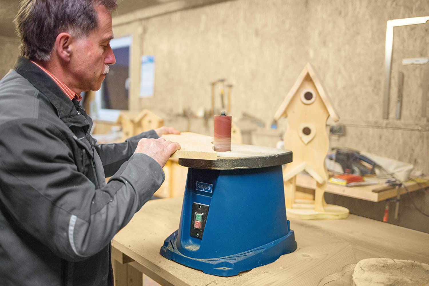 SCHEPPACH OSM100 Oscillating Bobbin Sander - เครื่องขัดกระดาษทรายแบบแกนหมุนขึ้นลงได้ SCHEPPACH รุ่น OSM100 - 490340190