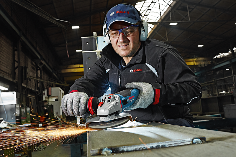 BOSCH GWS 19-125 CIE 5-inch Angle Grinder - เครื่องเจียรไฟฟ้า 5 นิ้ว กันสะบัด - 060179P002