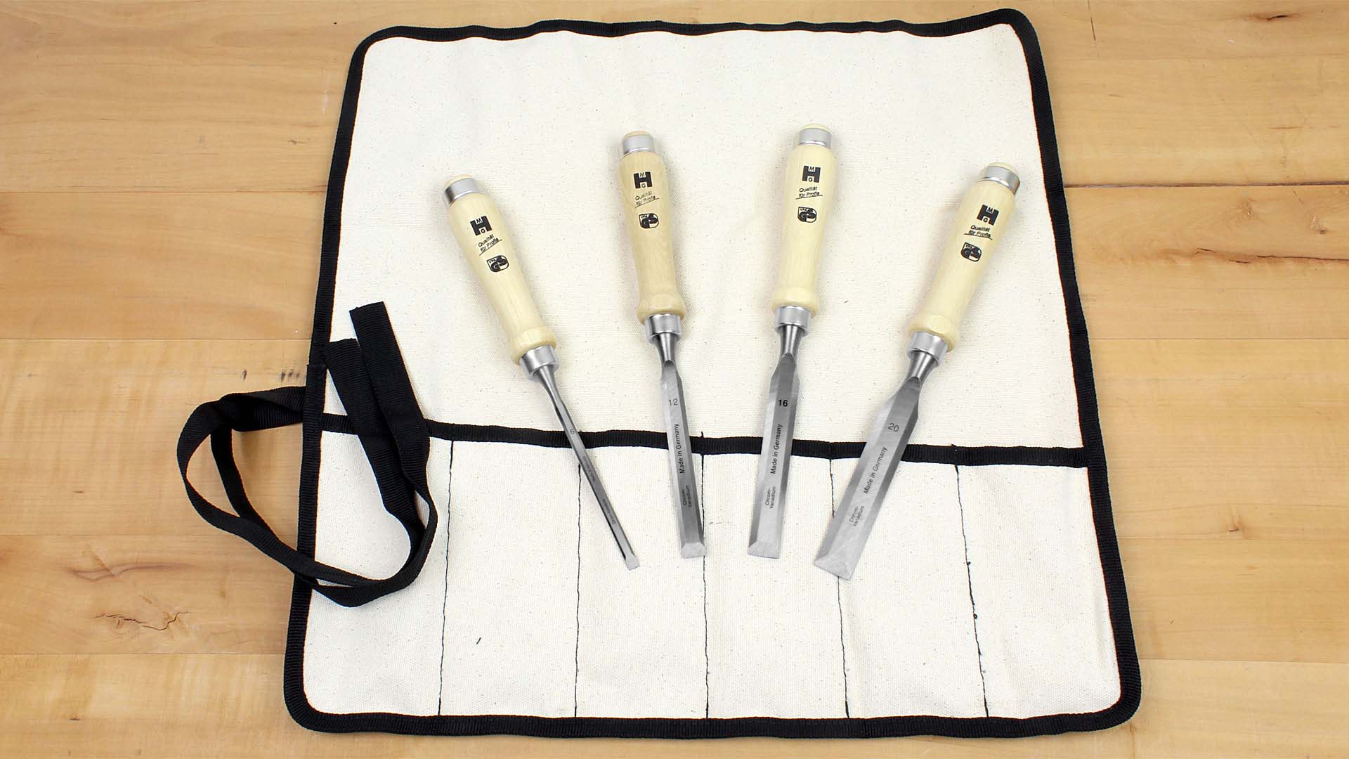 MHG 363120 Set of 4 MHG Regular Chisels in Canvas Tool Roll 6, 12, 16, 20 mm. - สิ่วชุด 4 เล่มขนาด 6มม. 12มม. 16มม. และ 20 มม. ในม้วนผ้าใบ (Made in Germany)