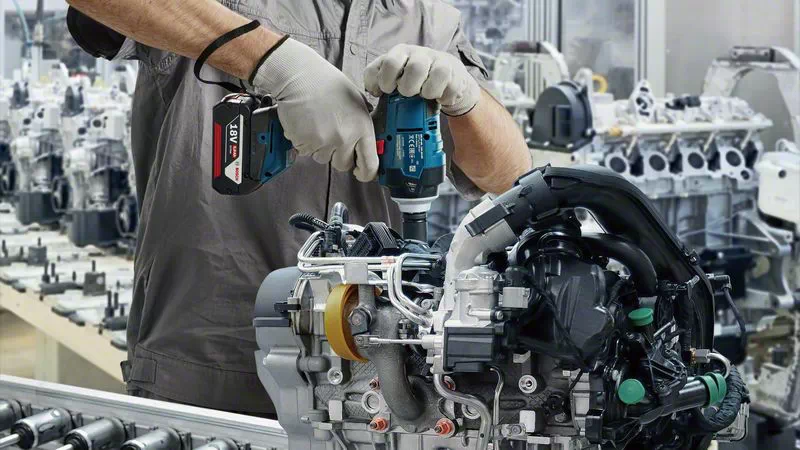 BOSCH GDS 18V-400 18v Impact Wrench (Tool Only- without batterry, without Charger) - บล็อคกระแทกไร้สาย Li-Ion 18V. BOSCH รุ่น GDS 18V-400 (เครื่องเปล่า ไม่มีแบตเตอรี่ ไม่มีแท่นชาร์จ- 06019K00K1