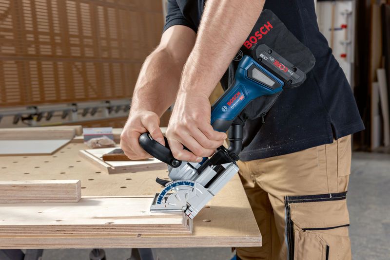 BOSCH GFF 18V-22 18v Cordless Biscuit Jointer - เครื่องเซาะร่องใส่แผ่นบิสกิตไร้สาย 18v Li-Ion บ๊อช รุ่น GFF 18V-22 (ตัวเปล่าไม่มีแบตเตอรี่ ไม่มีแท่นชาร์ท) - 0601620101 (Pre-Order)