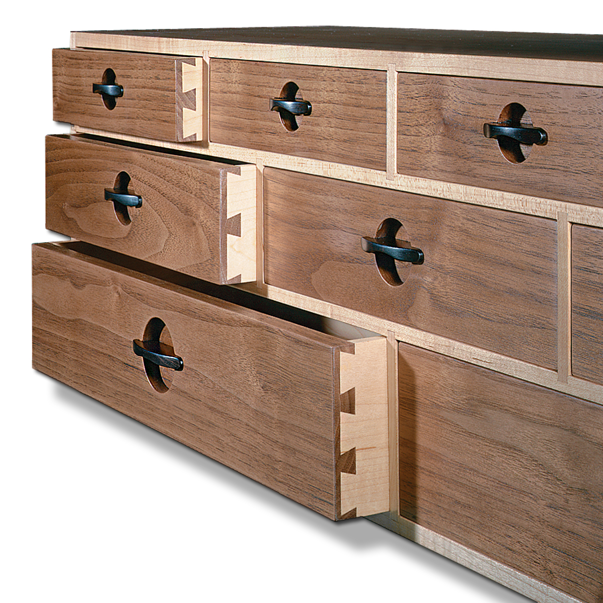 LEIGH D4RM Pro Dovetail Router Jig Package with AC24 (VRS24 and 1607) Accessories - จิ๊กทำเดือยหางเหยี่ยว และเดือยกล่องขนาด 24 นิ้ว พร้อมฐานรองเร้าเตอร์และหัวต่อเครื่องดูดฝุ่น กับดอกเร้าเตอร์ชุด 12 ดอก AC-24 *(สินค้า Pre Order)