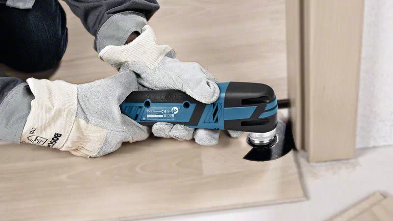 BOSCH GOP 12V-28 - 12V Cordless Multi-Function Tool (Tool only, without battery and charger) - เครื่องตัดอเนกประสงค์ไร้สาย ใช้แบตเตอรี่ 12 โวล์ท เครื่องเปล่า ไม่มีแบตเตอรี่ ไม่มีแท่นชาร์จ Bosch รุ่น GOP 12V-28 - 06018B50L0
