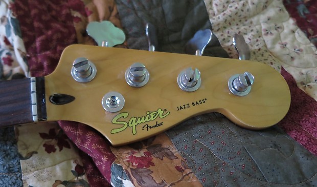 Squier Jazz Bass Classic Vibe