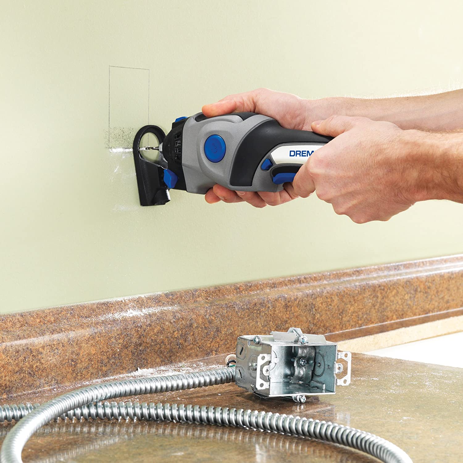 DREMEL TRIO 6800 Trio Rotary Tool kit- เเครื่องมือ ตัด ขัด เจาะ อเนกประสงค์ DREMEL รุ่น TRIO 6800