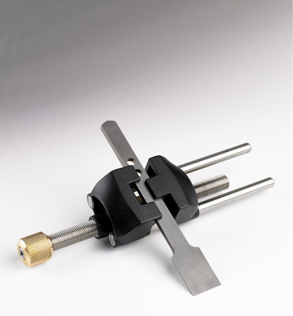 VERITAS Side-Clamping Honing Guide จิ๊กลับใบกบ หรือสิ่วรุ่นชนิดจับด้านข้าง 05M0940 * (สินค้าสั่งซื้อล่วงหน้า Pre-Order)