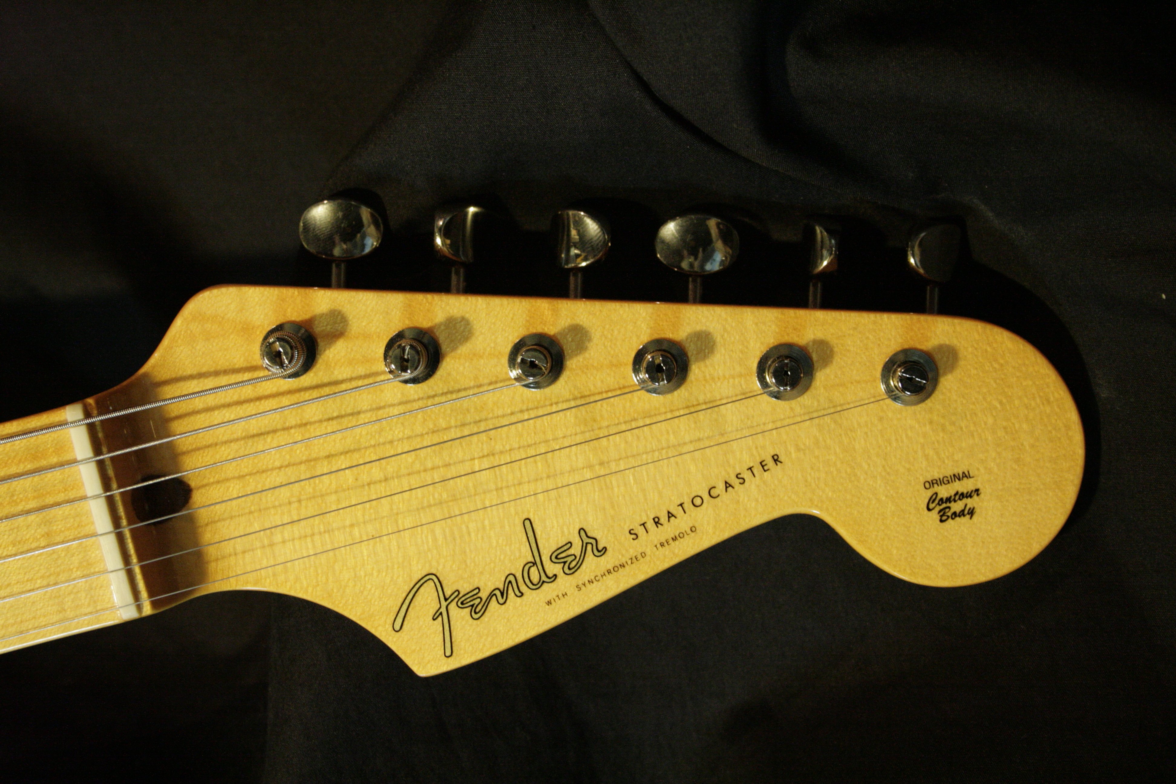 Fender Stratocaster Standard