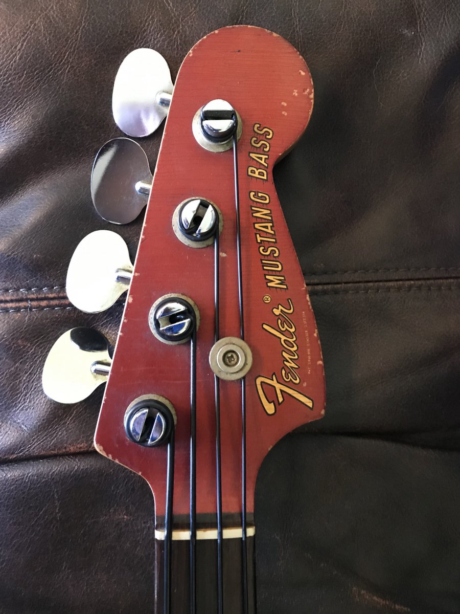 fender mustang bass JMJ Signature [Gold Metallic]