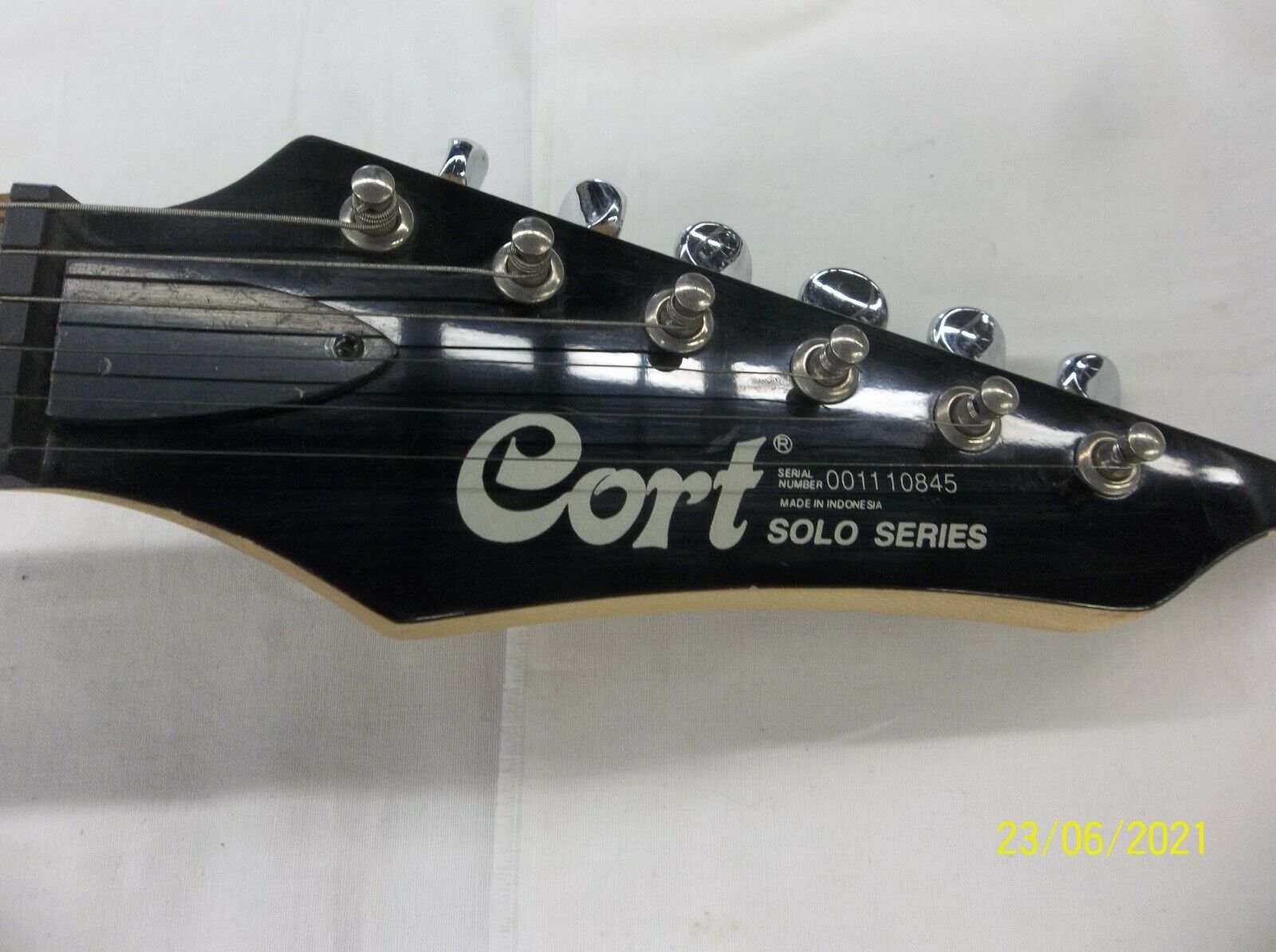 Cort Solo Series Indonesia Craft
