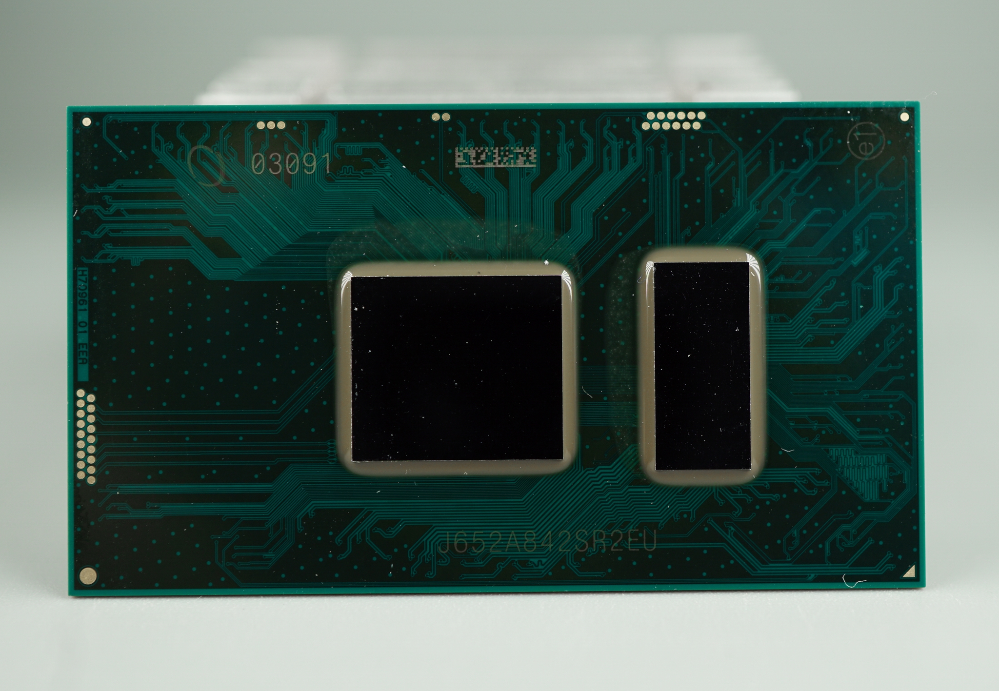 SR2EU (Intel Core i3-6100U)