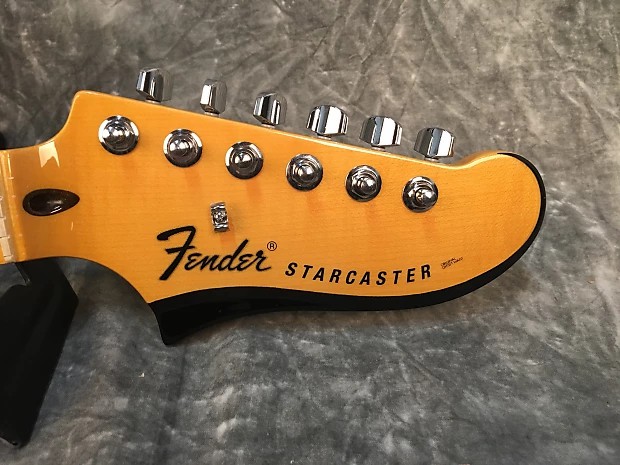 Fender Starcaster Semi hollow
