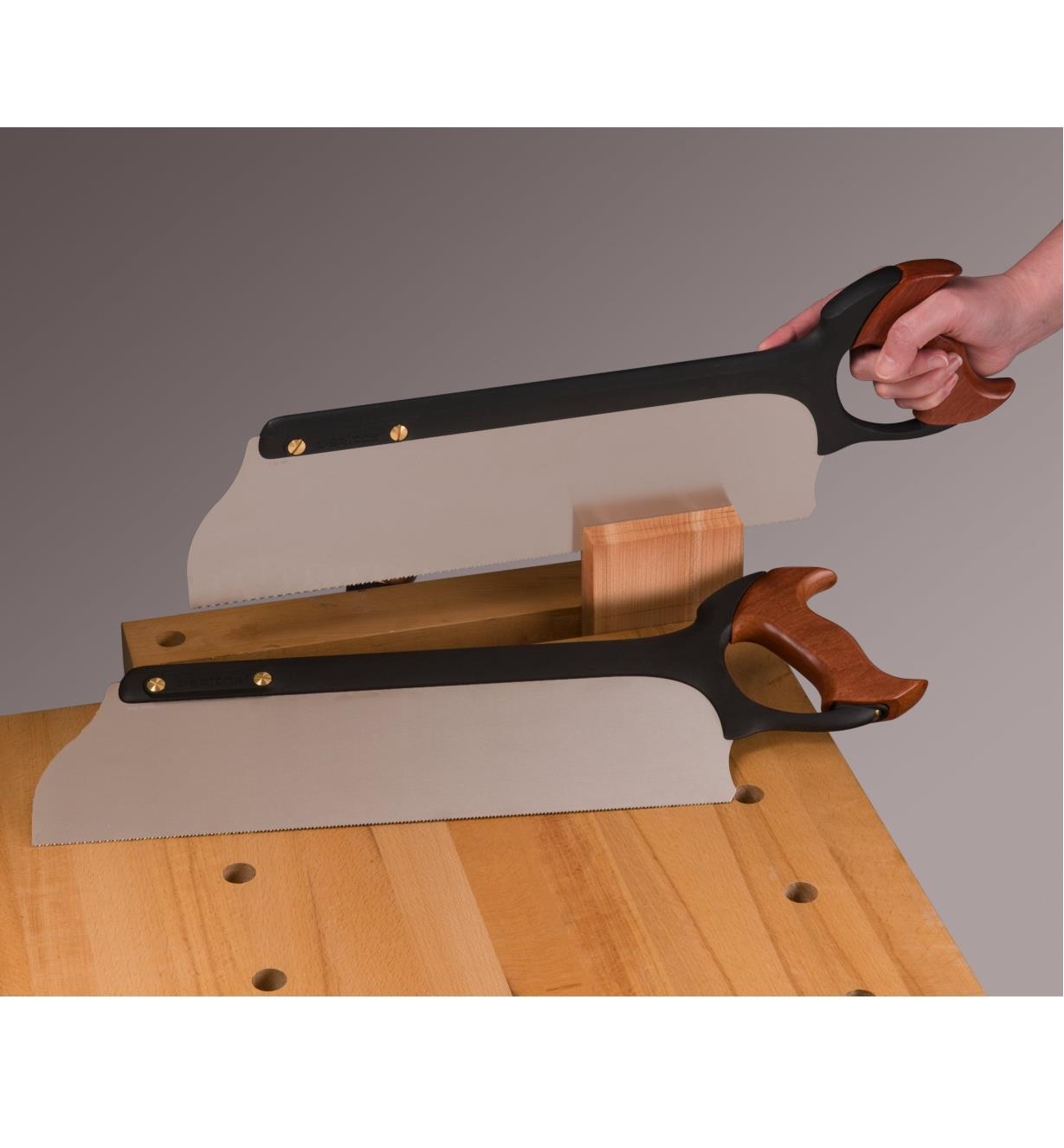 VERITAS Rip & Crosscut Tenon Saws -เลื่อยทำเดือยเหลี่ยม ตัดตามเสี้ยน และตัดขวางเสี้ยน - 05T14xx