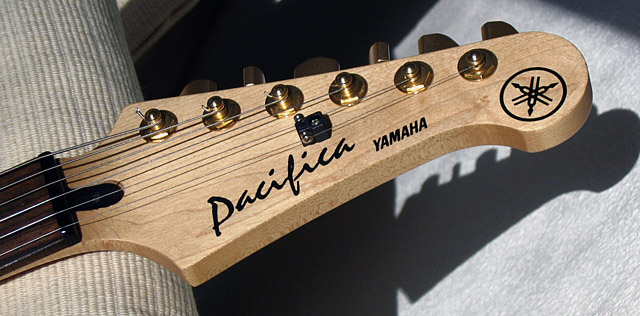 Yamaha Pacifica 2