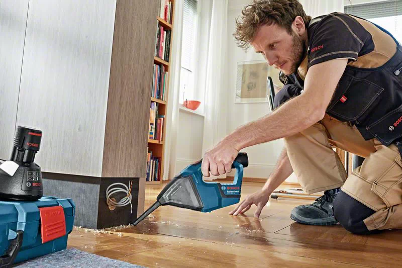 BOSCH GAS 12V - 12v Cordless Vacuum Cleaner (Tool only, without battery and charger) - เครื่องดูดฝุ่นไร้สาย 12V Bosch รุ่น GAS 12V (ตัวเปล่า ไม่มีแบตเตอรี่ ไม่มีแท่นชาร์จ) - 06019E3000