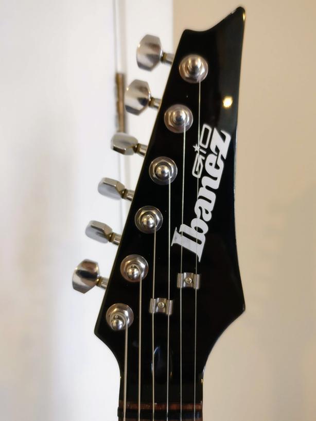 Ibanez Gio 2 [Silver Metallic]