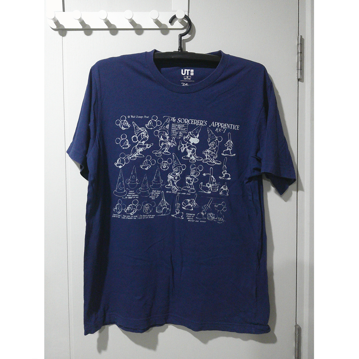 เสื้อยืดวินเทจมือสอง Vintage T-Shirt เสื้อยืดมิกกี้เมาส์ วินเทจ Mickey Mouse งานป้าย Uniqlo