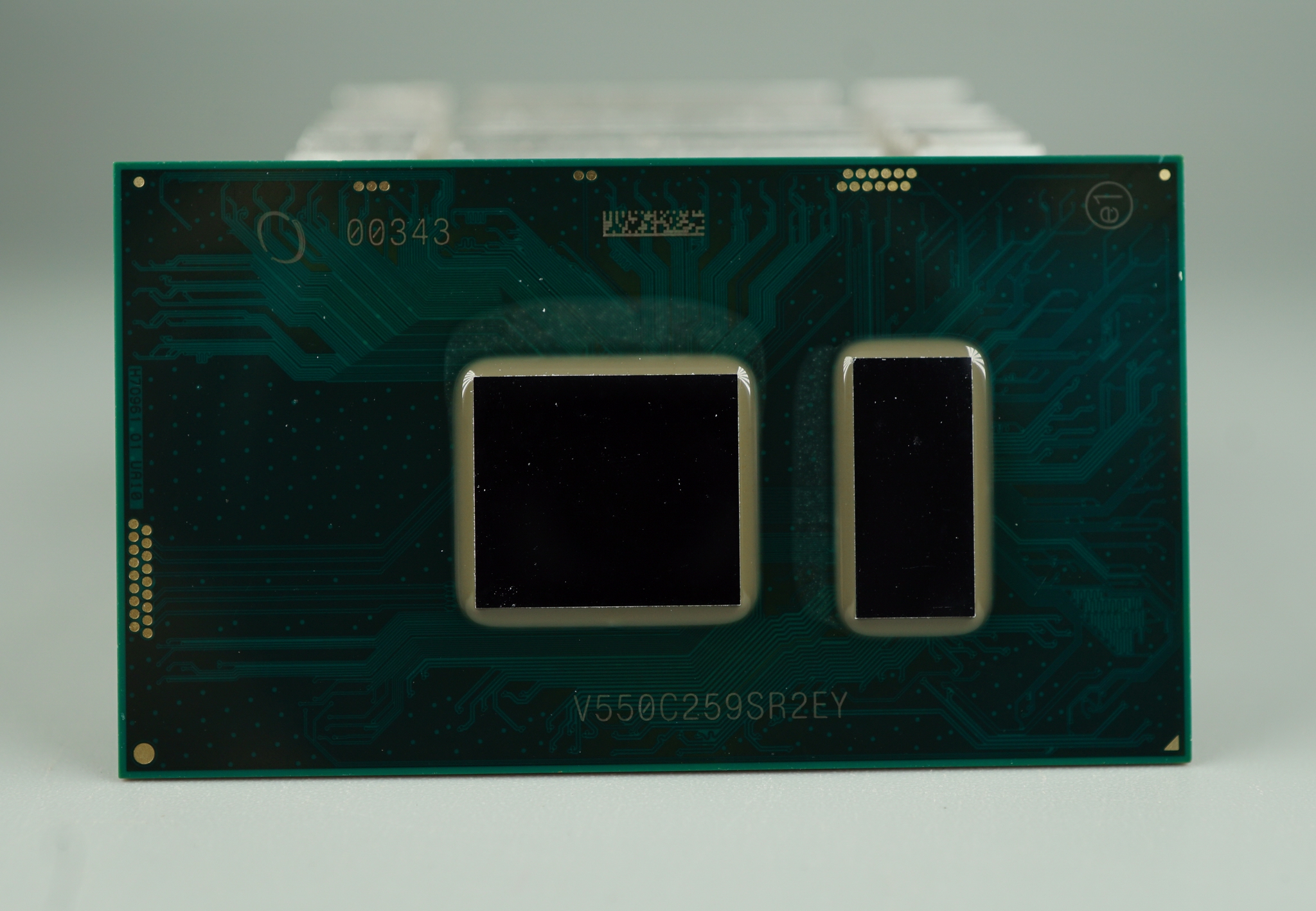SR2EY (Intel Core i5-6200U)