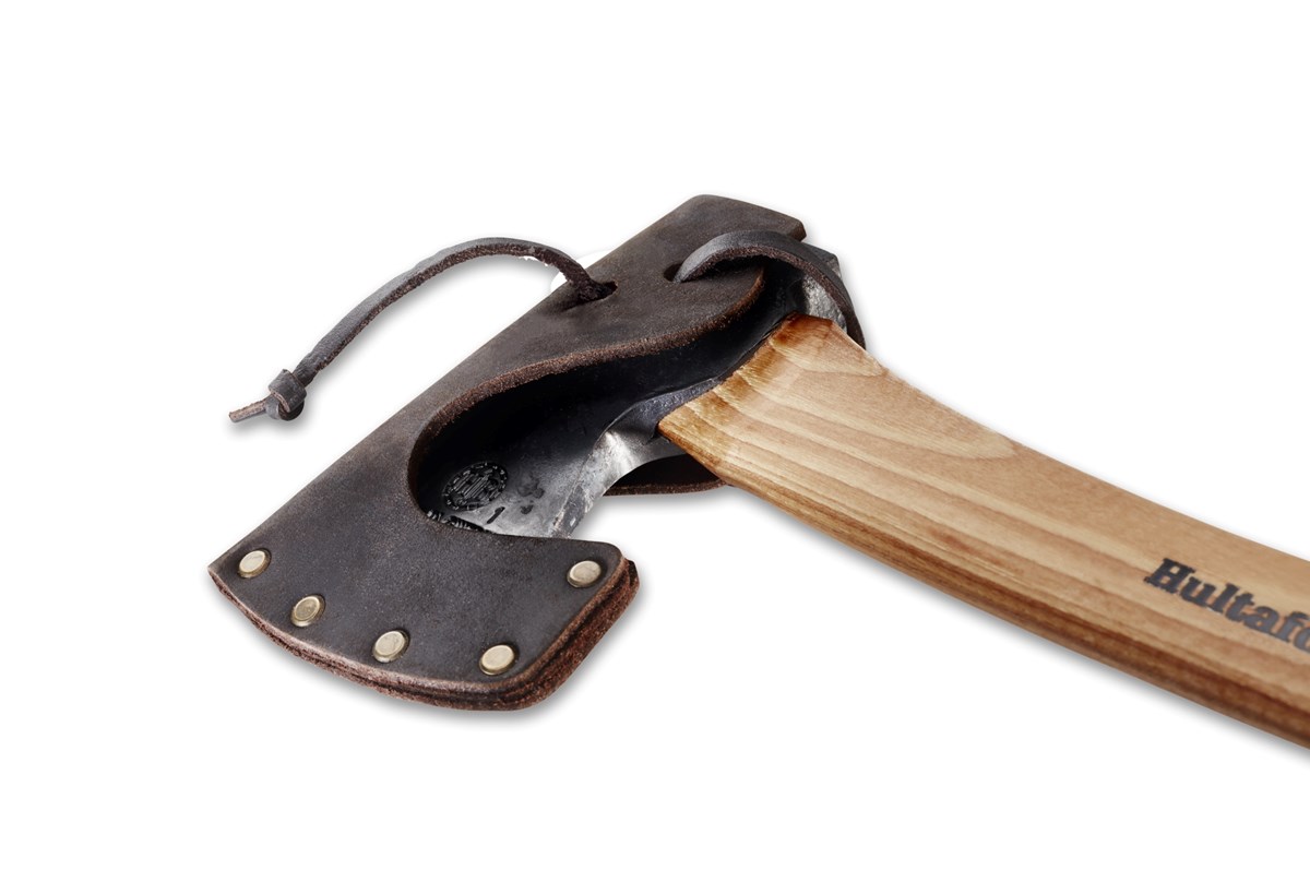 HULTAFORS Hultån Hatchet - ขวานพรีเมียมขนาดเล็กสำหรับพกพาเป็นเพื่อนคู่ใจในการไปแค้มปิ้งหรือเดินป่ายาว 15 นิ้ว/ 375มม. (Premium Series)- (สินค้าสั่งซื้อล่วงหน้า Pre Order)