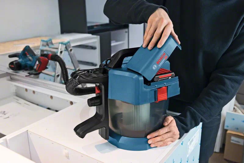 BOSCH GAS 18V-10 L 18v Cordless Dust Extractor without wheels (Tool only, no battery, no charger) - เครื่องดูดฝุ่นไร้สาย 18V Bosch รุ่น GAS 18V-10 L ไม่มีล้อ (ตัวเปล่า ไม่มีแบตเตอรี่ ไม่มีแท่นชาร์จ) - 06019C6300