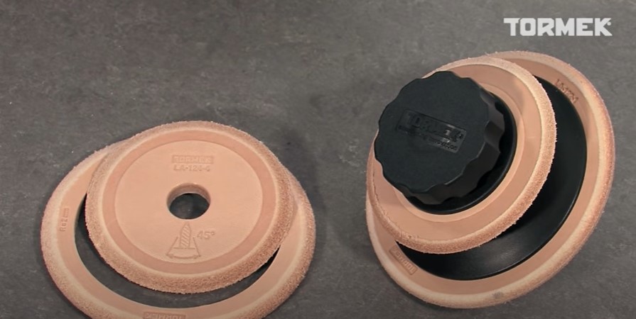 TORMEK LA-124 Tormek LA-124 Set of Narrow Exchange Discs - อะไหล่ล้อหนังขัดเงา และลบเกษร แบบโปรไฟล์ขนาดเล็กมากรุ่น LA-124 ใช้กับชุดล้อหนัง LA-120 (สินค้าสั่งซื้อล่วงหน้า Pre Order)