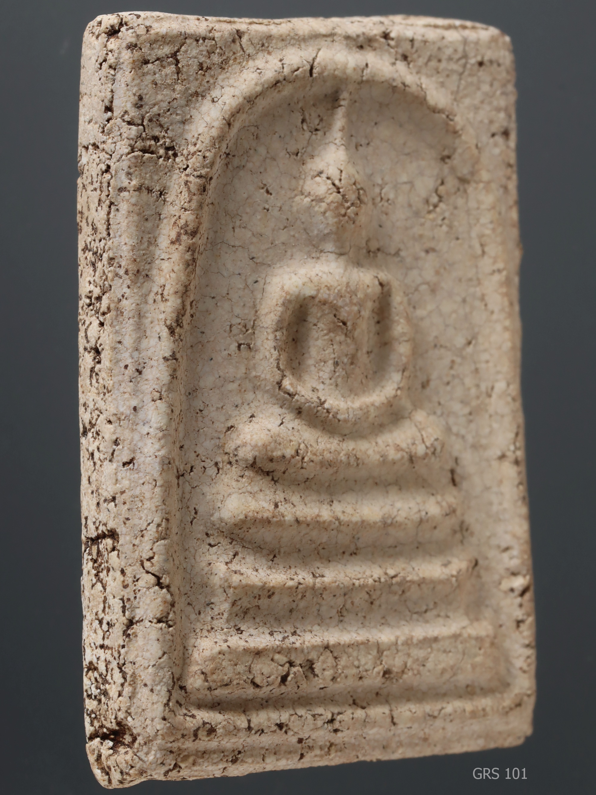 พระสมเด็จ พิมพ์ใหญ่ สัดส่วนทองคำ หลังปริ GRS 101