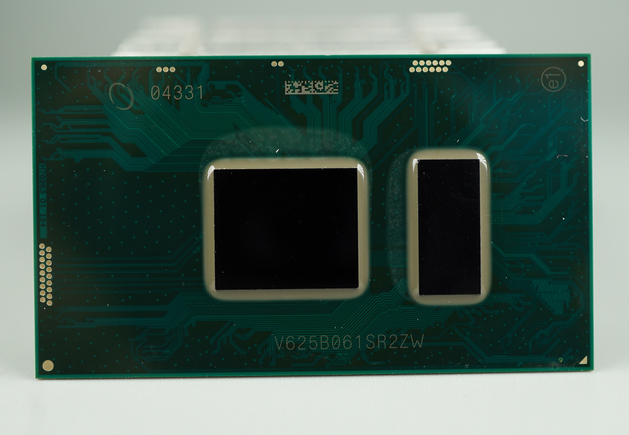 SR2ZW (Intel Core i3-7100U)