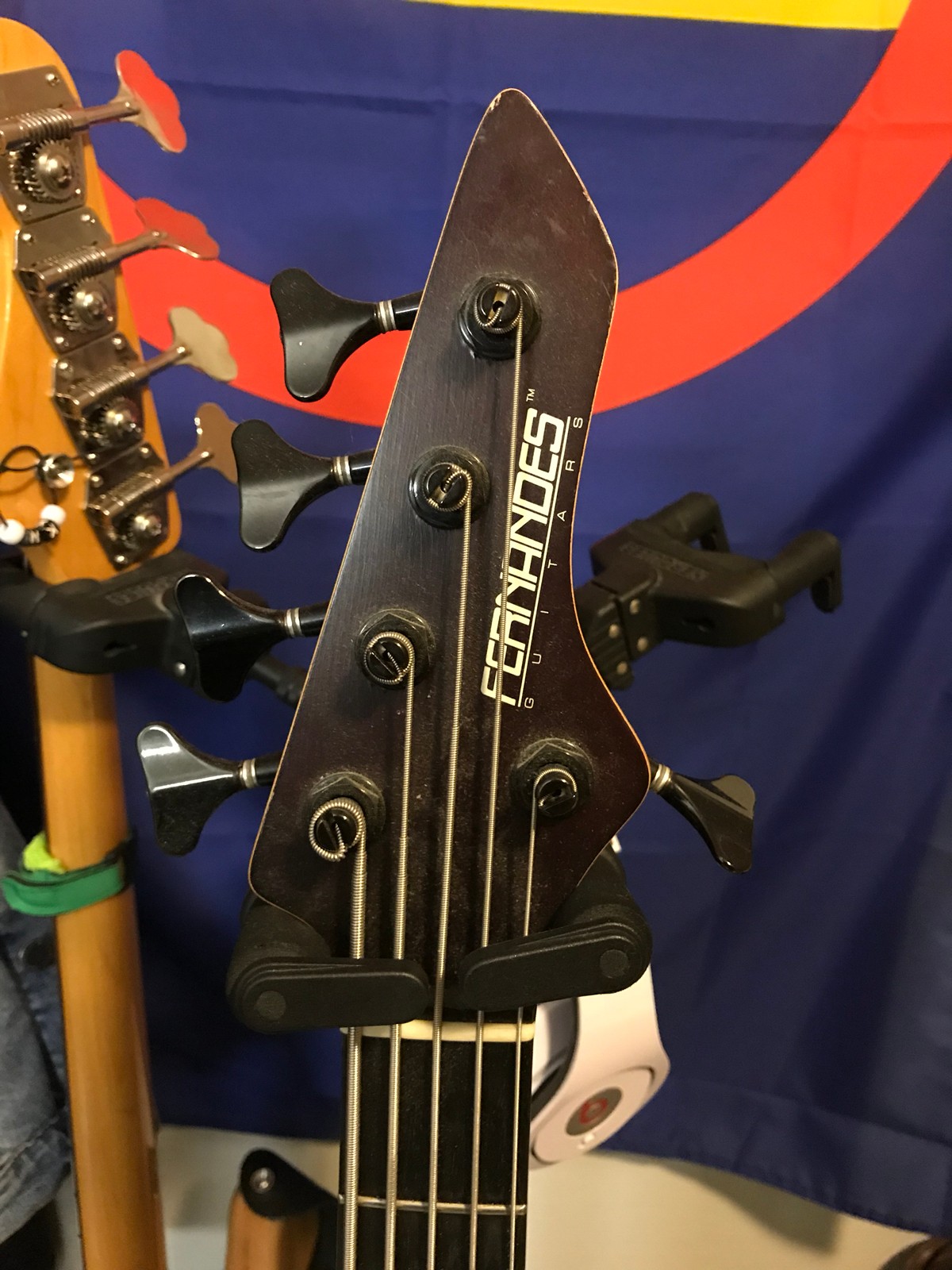 Fernandes Guiar [Silver Metallic]