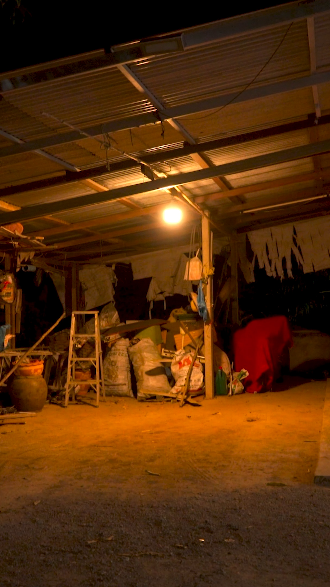 💡แยกขายเฉพาหลอด ไฟตุ้ม 300W รุ่น ซันจัมโบ้💡 ปรับได้ 4 แสง มี ⚪แสงขาว 🟡แสงนวล 🔴แสงส้มไล่ยุง 🟠แสงวอร์มไวท์