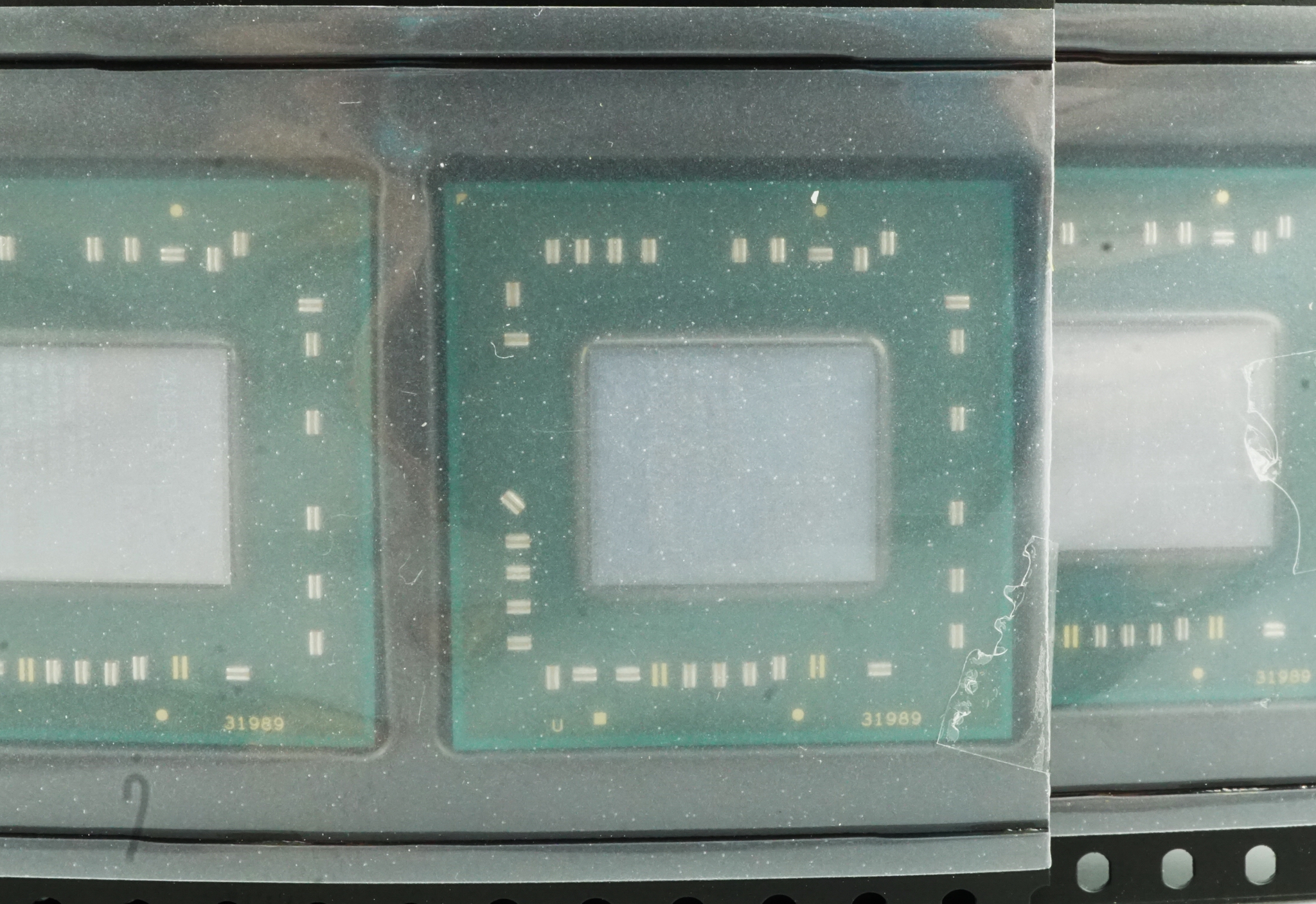 EM9000AKN23AC
