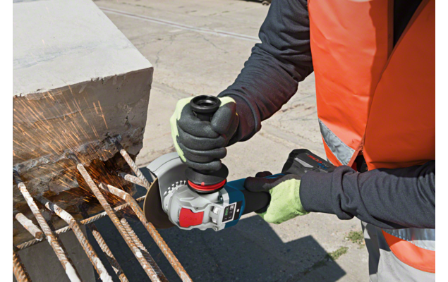 BOSCH GWX 18V-10 SC 125mm. Bluetooth Cordless Angle Grinder with X-LOCK (Tool only, without battery and charger) - เครื่องเจียรไร้สายขนาด 5 นิ้ว ใช้แบตเตอรี่ Li-Ion 18โวลท์ มีระบบเชื่อมต่อ เชื่อมต่อ Toolbox App ด้วย Bluetooth (เครื่องเปล่า ไม่มีแบตเตอรี่)