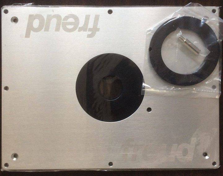 FREUD Aluminum Router Table Insert Plate- แผ่นเพลทอลูมิเนียมติดตั้งโต๊ะเร้าเตอร์ของ FREUD