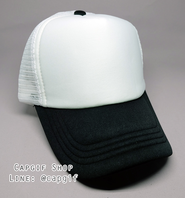 หมวกแก๊ปตาข่ายสีขาวปีกดำ