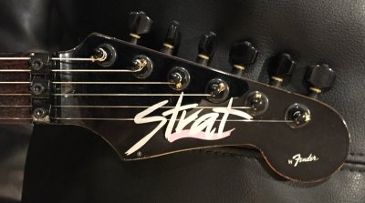 Strat HM By Fender