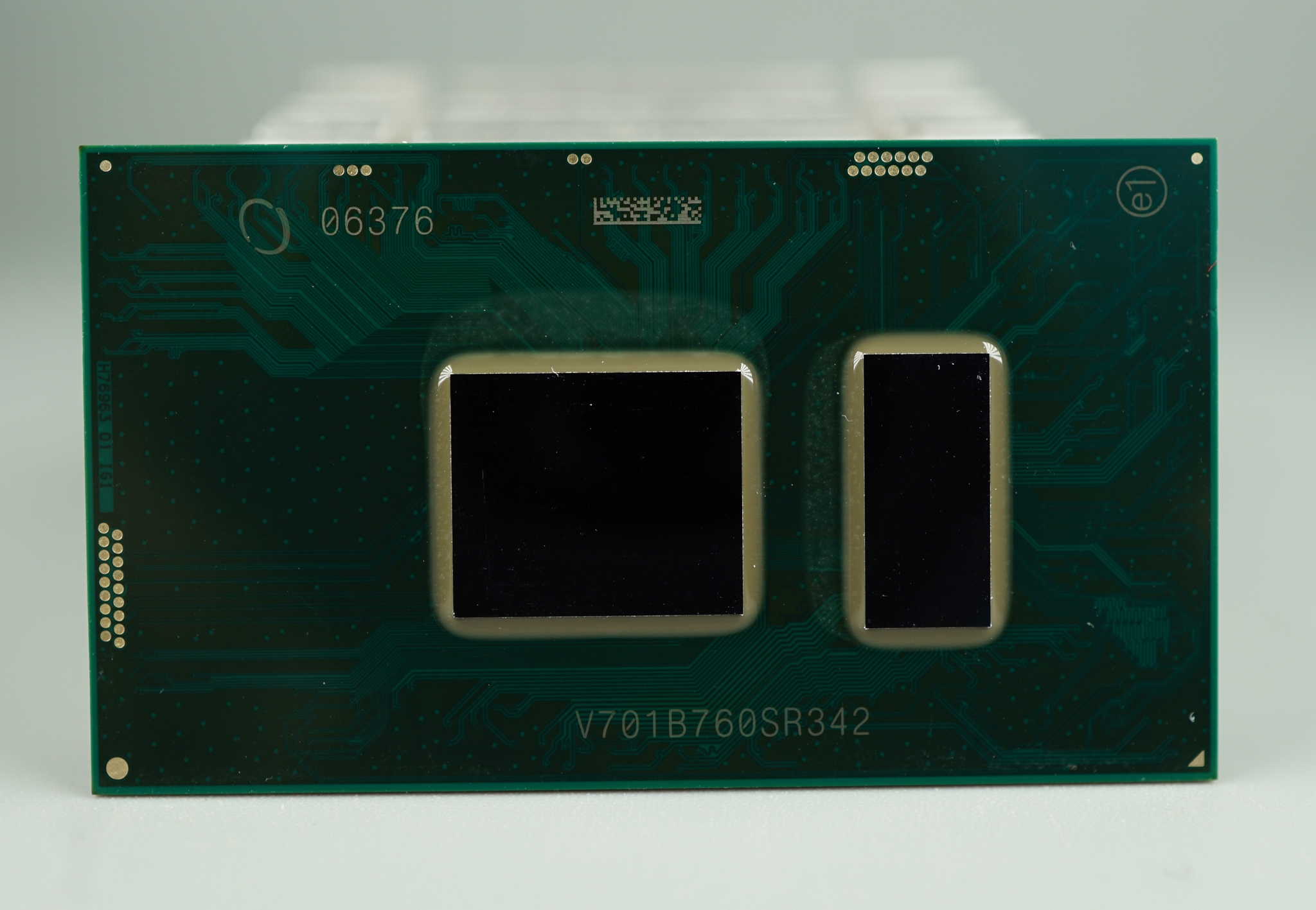 SR342 (Intel Core i5-7200U)