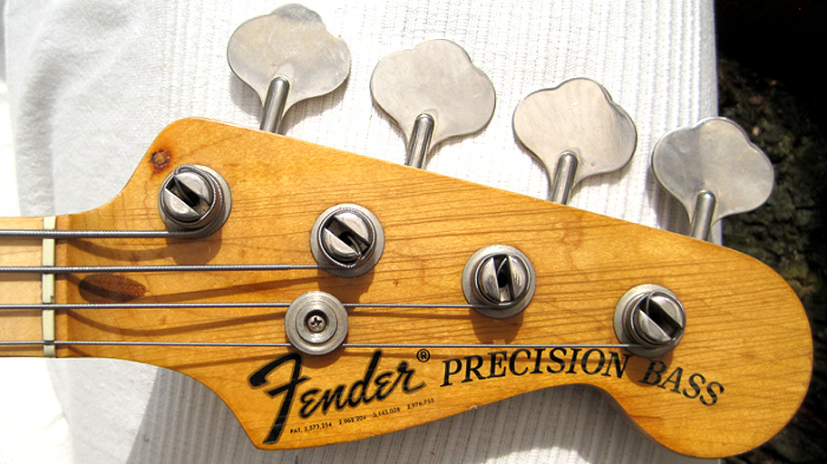 Fender Precision Bass Vintage 1972