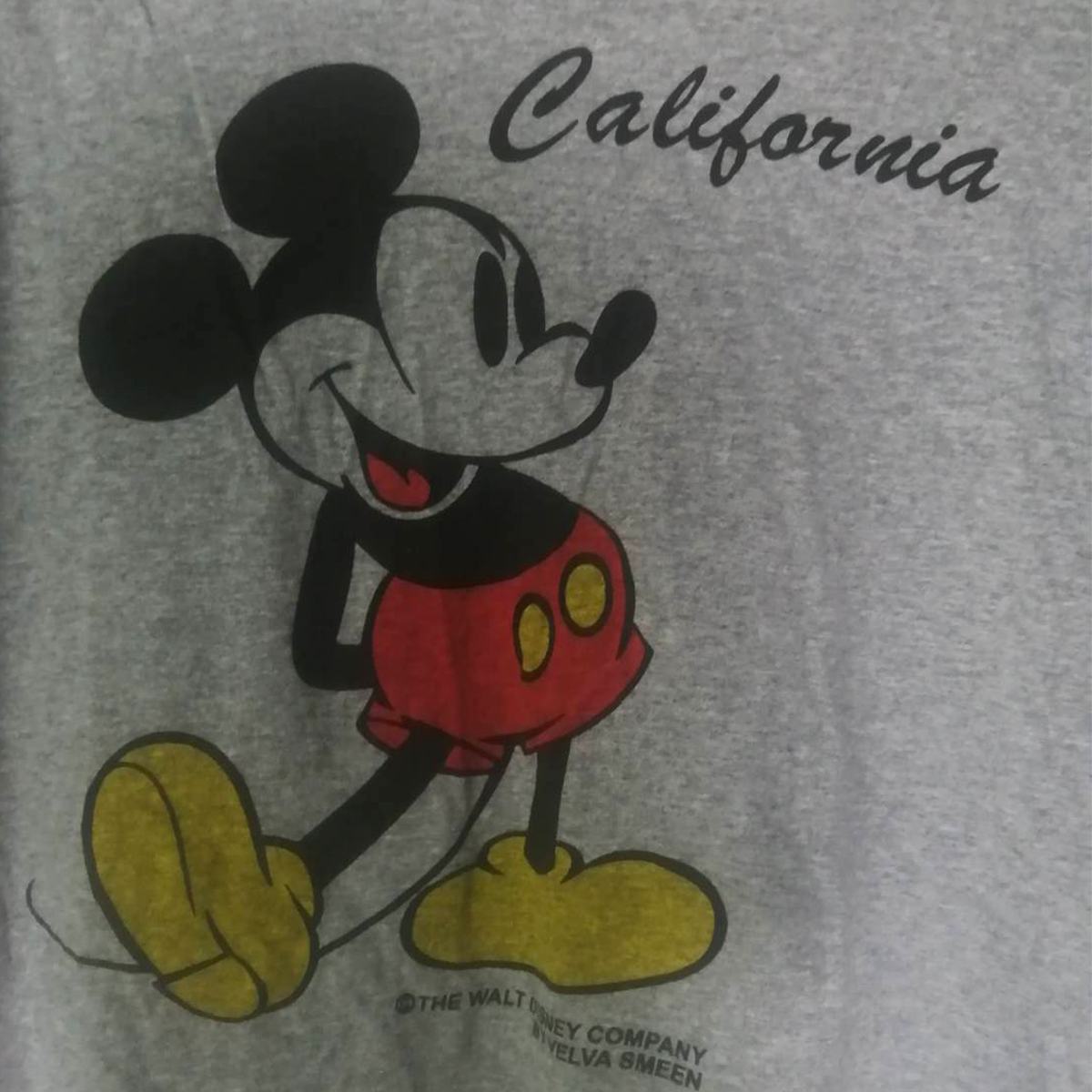 เสื้อยืดวินเทจมือสอง ไหล่สโลป แขนยาว ลายการ์ตูนมิกกี้เมาส์ Mickey Mouse สินค้าพร้อมส่ง