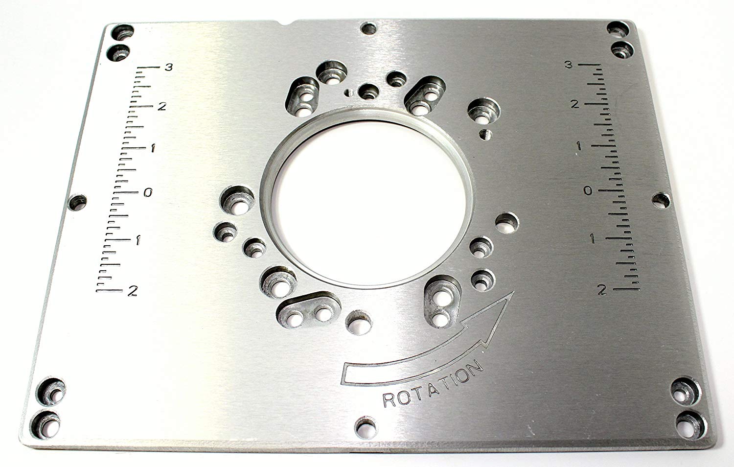 BOSCH 2610938414 Aluminum Router Table Insert Plate - แผ่นเพลทอลูมิเนียม ใช้ติดเร้าเตอร์กับโต๊ะเร้าเตอร์ ผลิตภัณฑ์จากบ็อชอเมริกา (U.S.A) - 2610938414