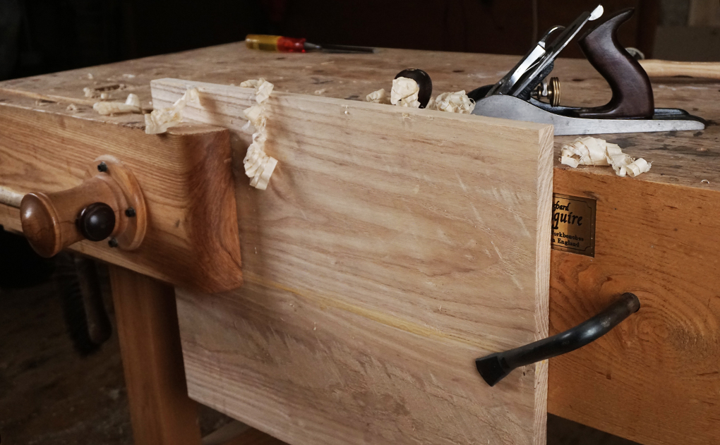 T Deer 14" Standard and 8" Short Forged Holdfasts - แคล้มป์ยึดไม้อเนกประสงค์สำหรับโต๊ะงานไม้มี 2 ขนาดให้เลือก ขนาดมาตรฐาน และขนาดสั้น