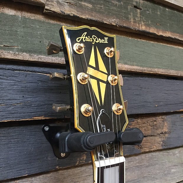 Aria Pro Les Paul Custom [Gold Metallic]