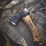 HULTAFORS Ågelsjön Mini Hatchet (Premium Series) - ขวานรุ่นพรีเมียมขนาดเล็กสำหรับพกพาเป็นเพื่อนคู่ใจในการไปแค้มปิ้ง หรือเดินป่า เดินทางไกล ขึ้นเขา