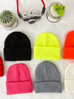 หมวกไหมพรมปักชื่อ (ไซส์เด็ก) หมวกบินนี่เด็ก