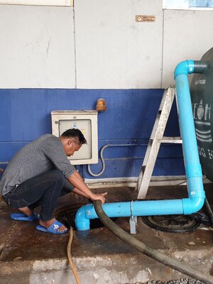 ดูดส้วมนาดี